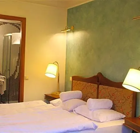 Amira Boutique Wellness & Heviz