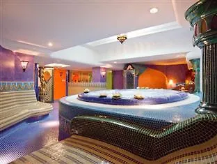Amira Boutique Wellness & Hotel 3*